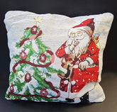 Pernă decorativă cu Moș Crăciun și brad - 45x45cm